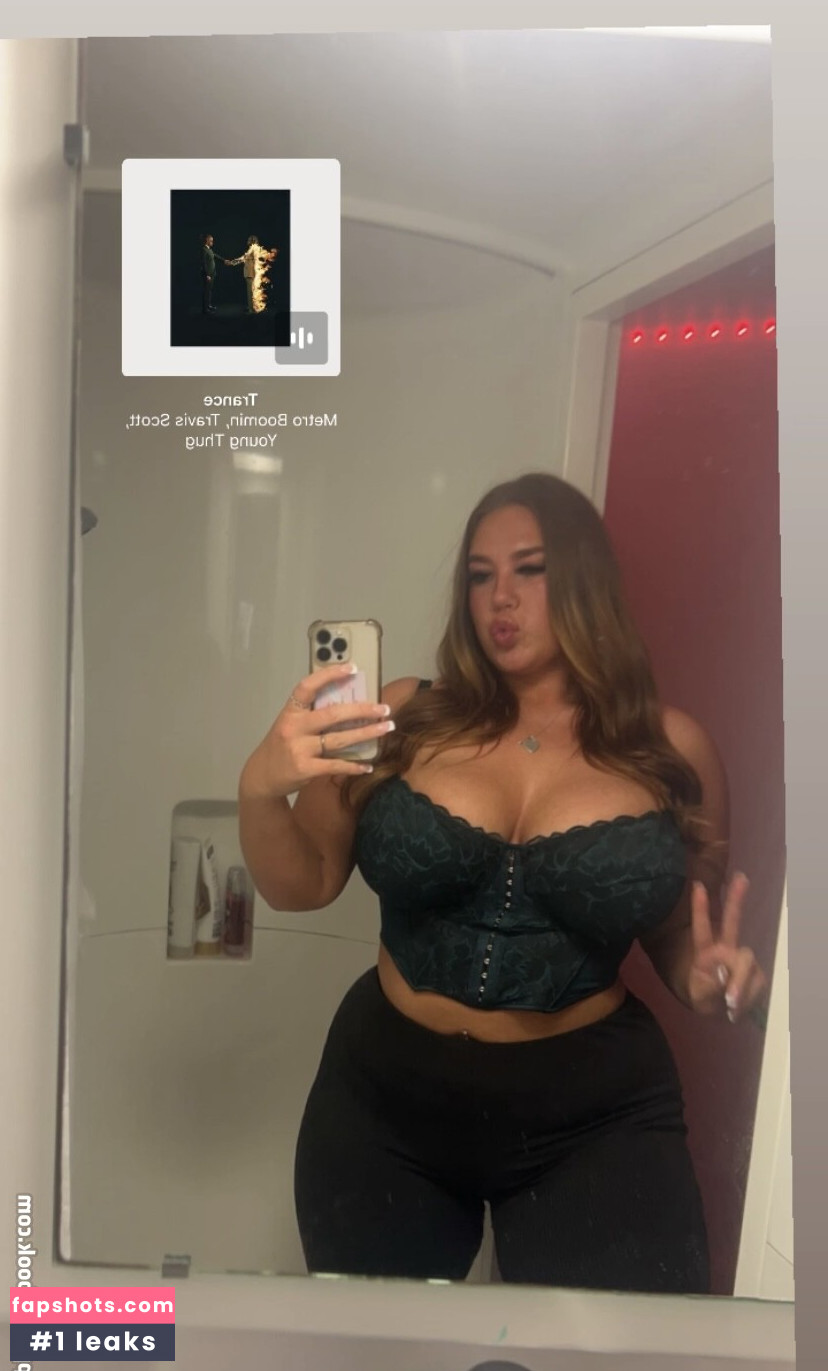 ellierobsxx gallery photo #5