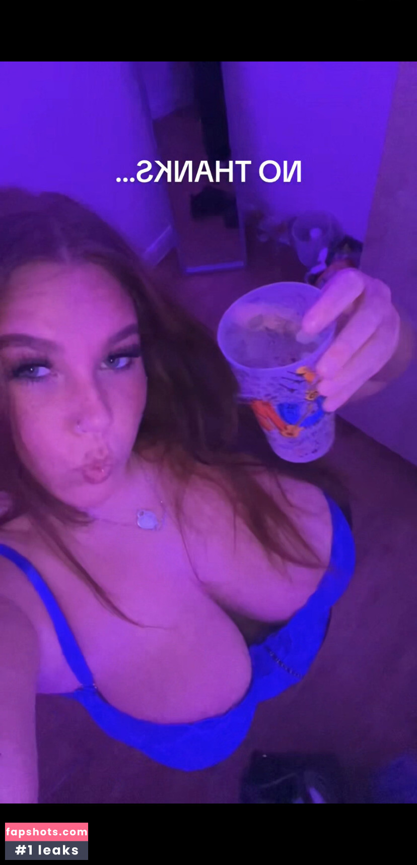 ellierobsxx gallery photo #6