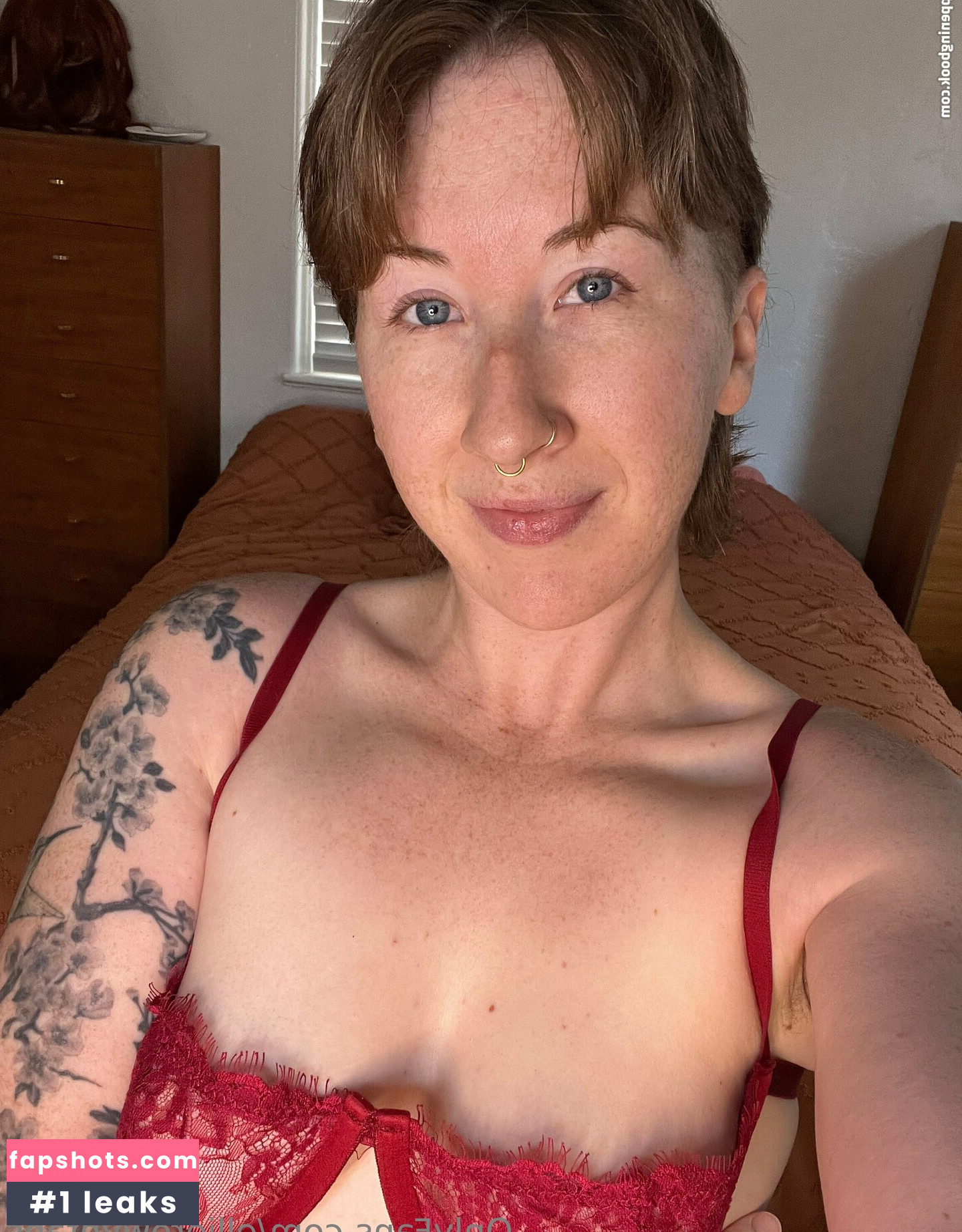 ellierowynfans gallery photo #3