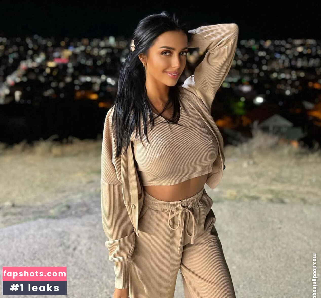 Ellina Bandeeva gallery photo #20