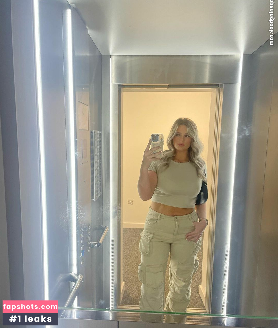 Ellis Lunt Nude Leaks OnlyFans Photos #14 - LeakJerk