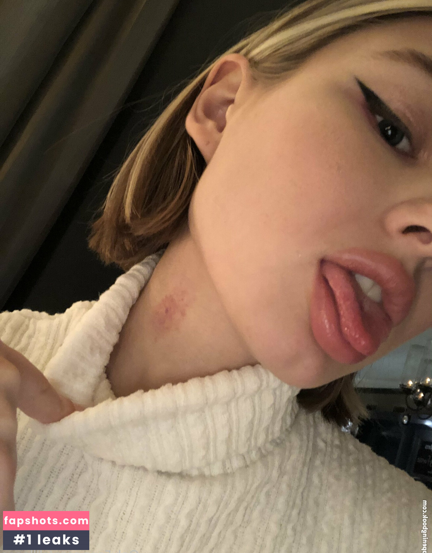 elllleeee Nahé úniky fotek pouze od fanoušků #103 - Fapshots