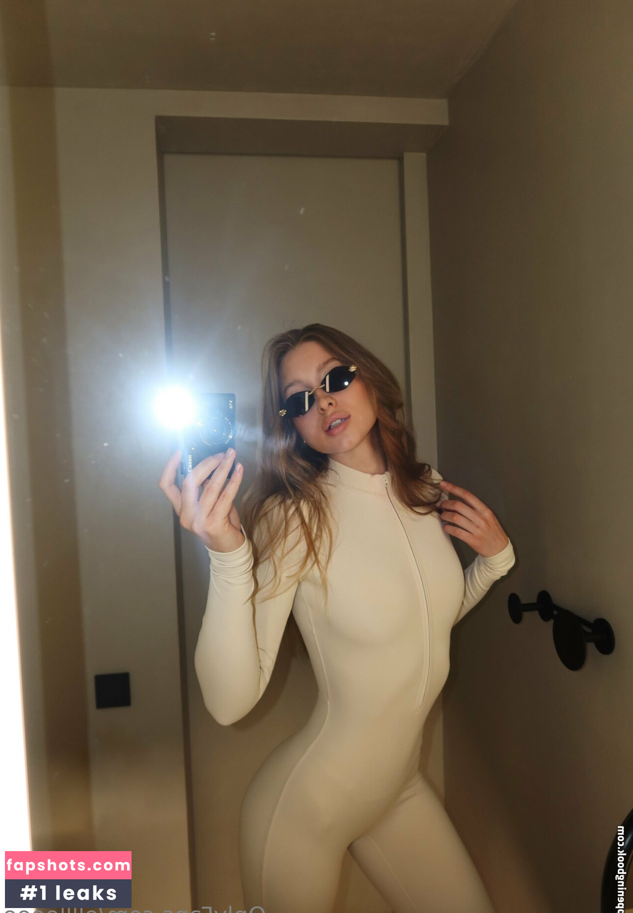 elllleeee Nahé úniky fotek pouze od fanoušků #6 - Fapshots