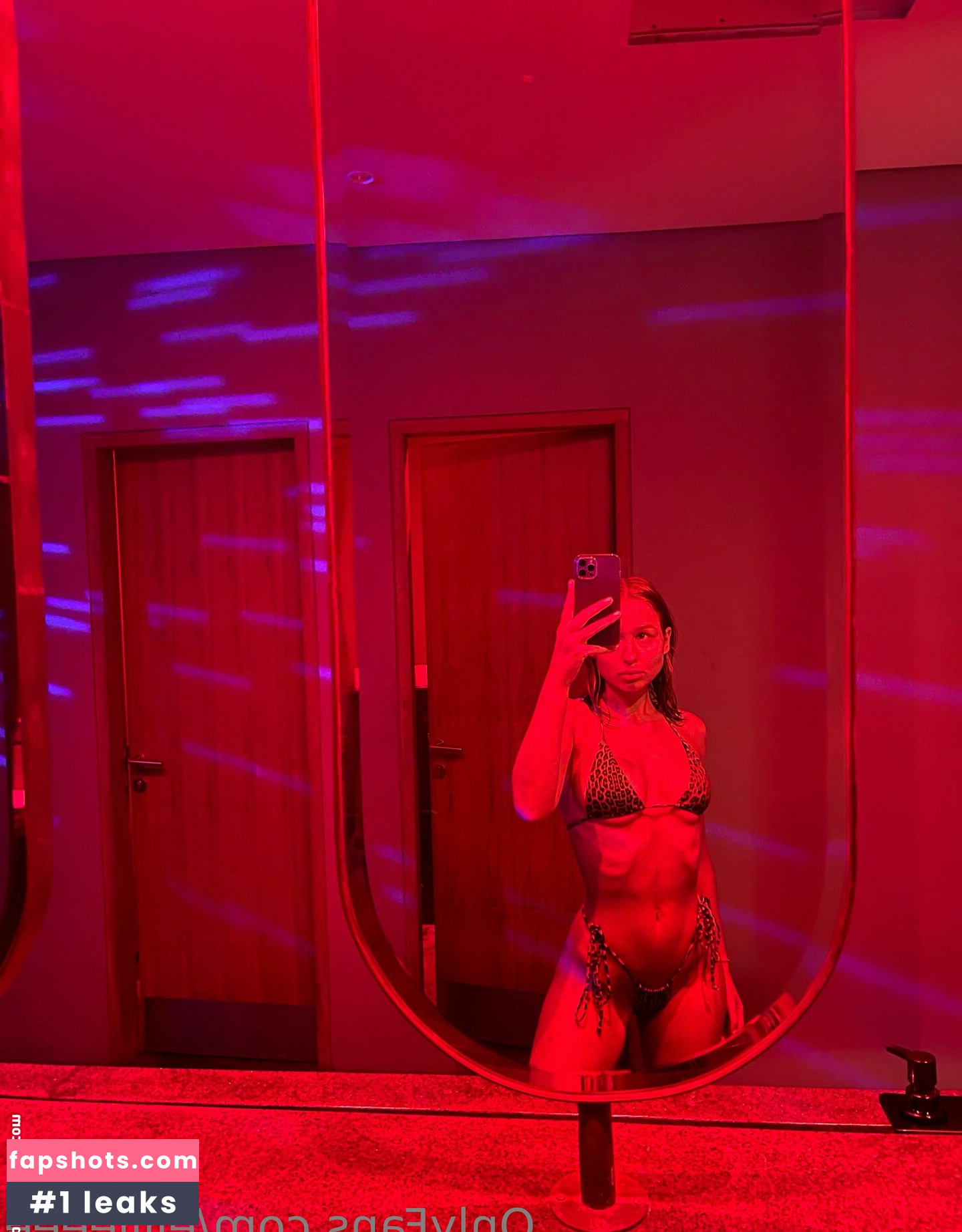 elllleeee Nahé úniky fotek pouze od fanoušků #79 - Fapshots