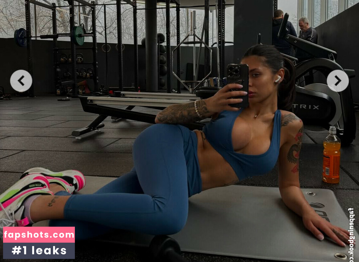 ellsii_ gallery photo #2