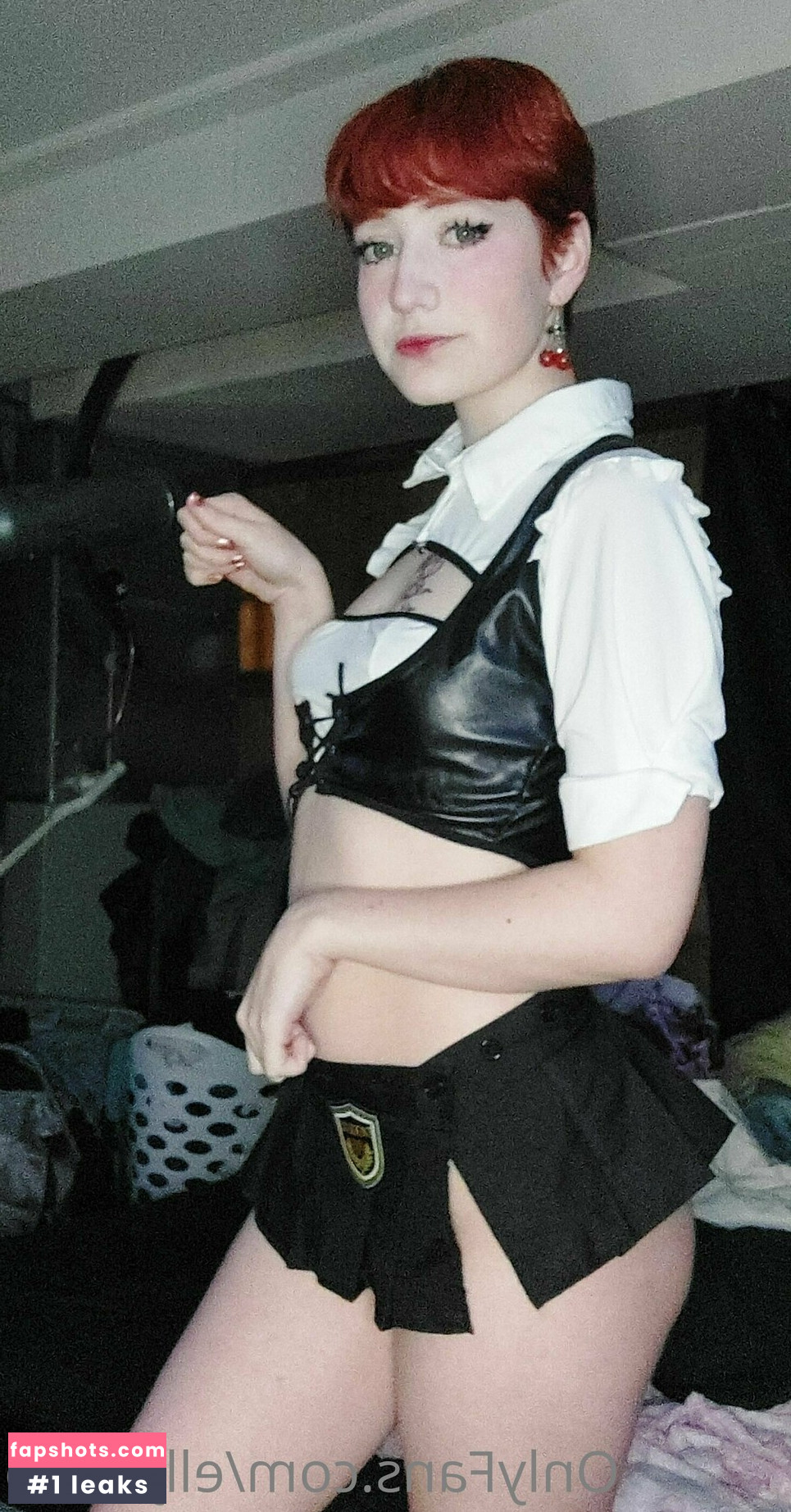 elly.koro gallery photo #8