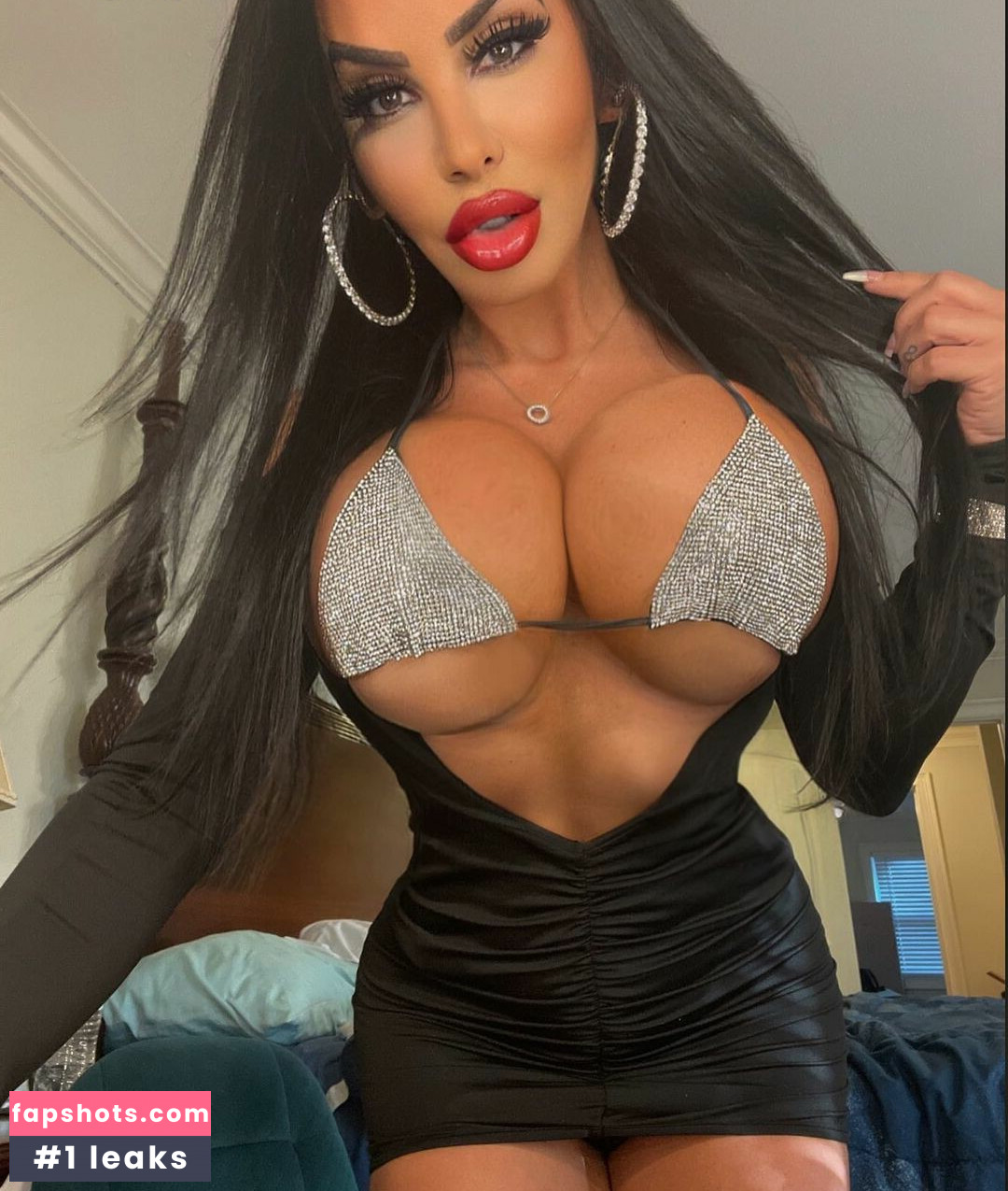 Ellys Angela gallery photo #6