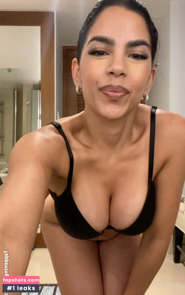 ellyxo gallery photo #14