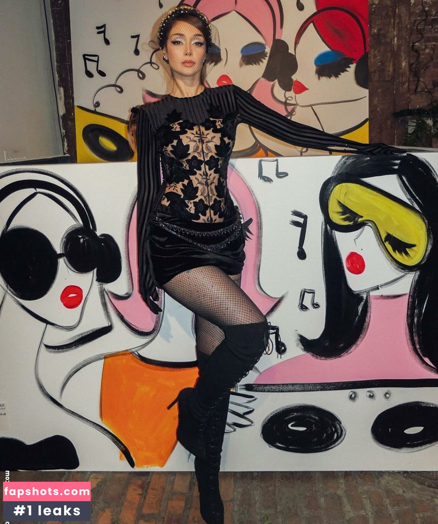 Elnaz Golrokh gallery photo #6