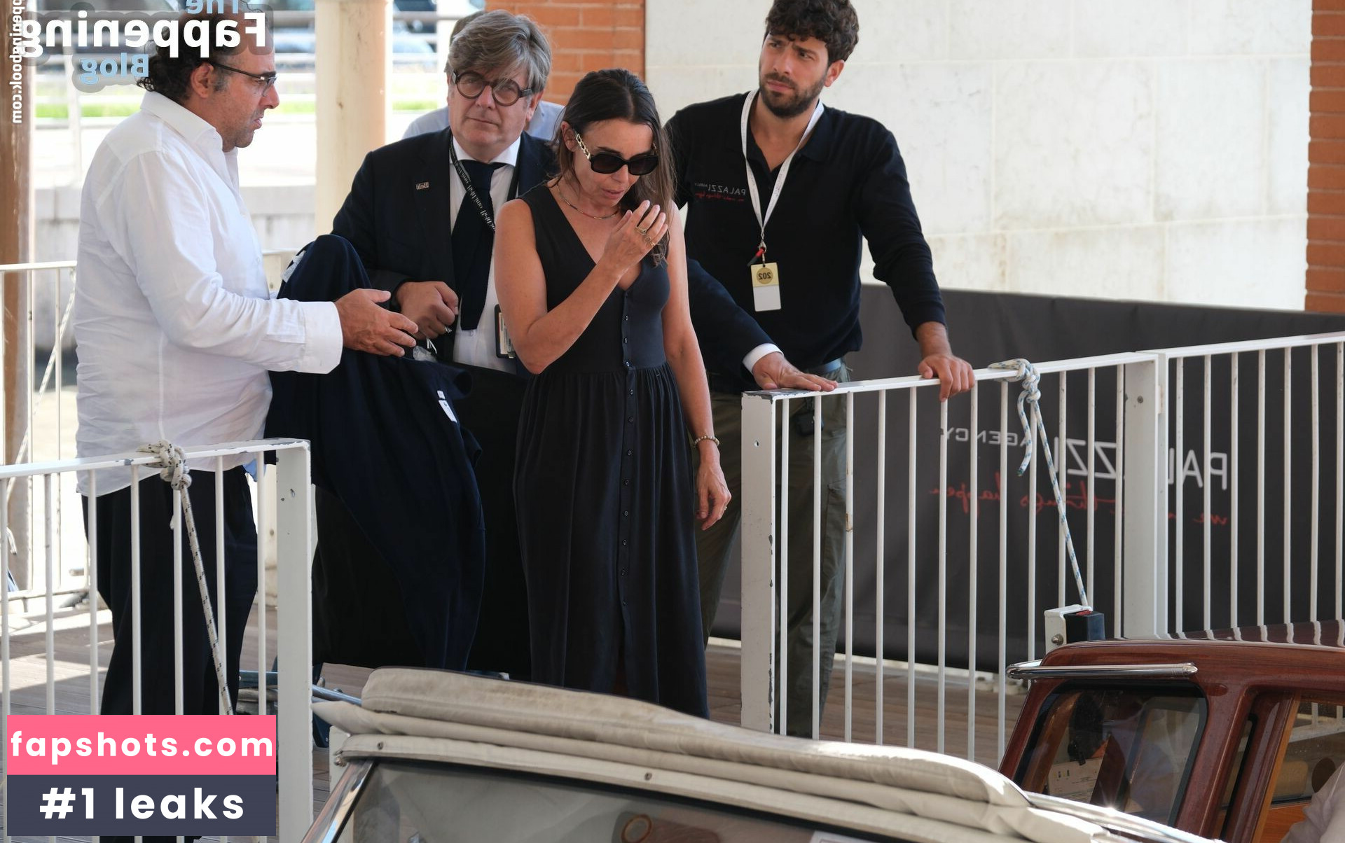 Élodie Bouchez gallery photo #11