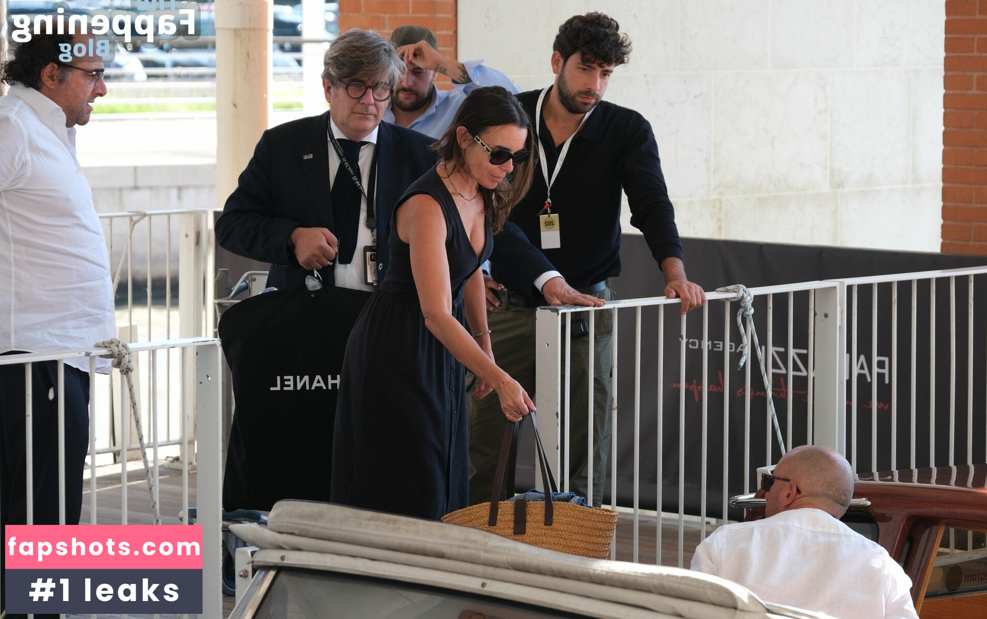 Élodie Bouchez gallery photo #3