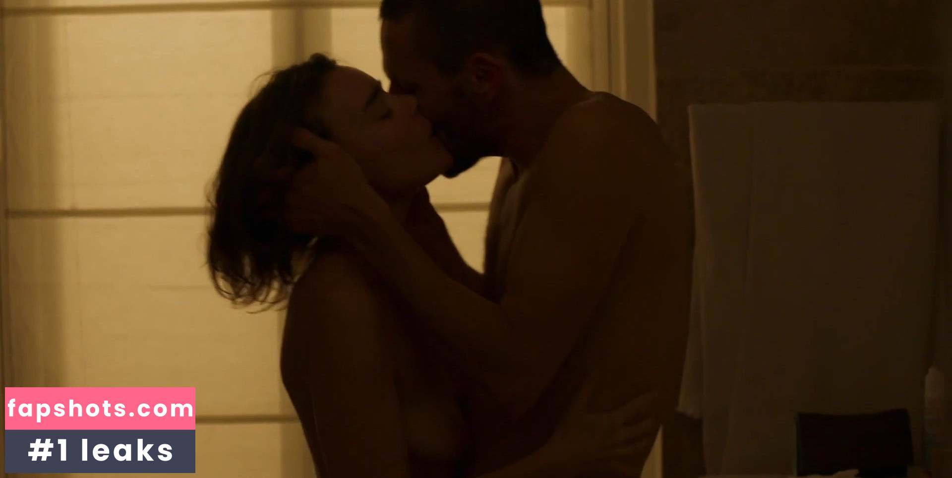 Élodie Bouchez gallery photo #24