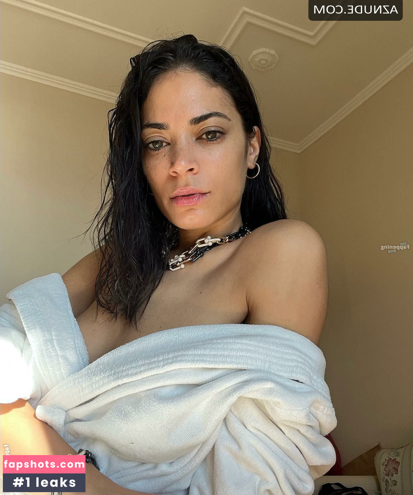 Elodie Di Patrizi gallery photo #20