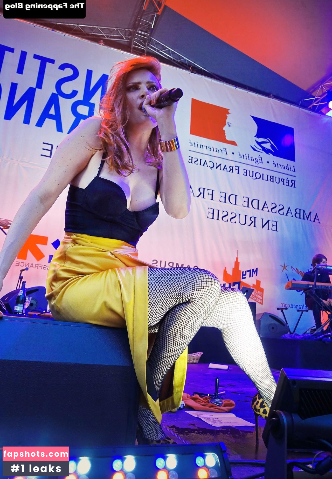 Elodie Frege gallery photo #19