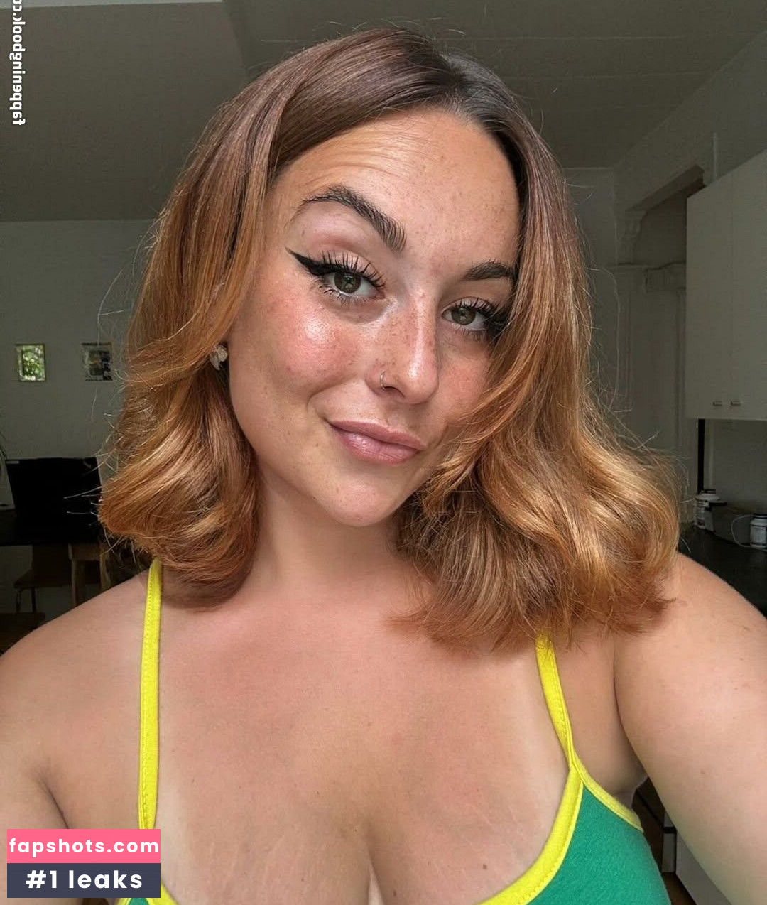 Elodiedelh gallery photo #9