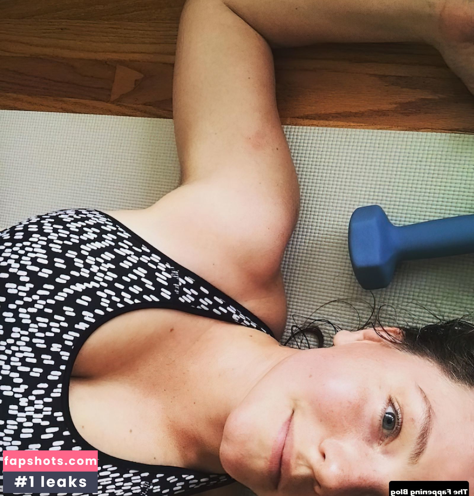 Eloise Mumford gallery photo #28