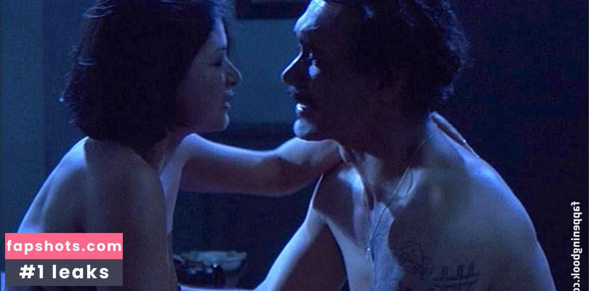 Elpidia Carrillo gallery photo #29