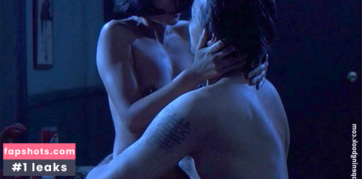 Elpidia Carrillo gallery photo #9