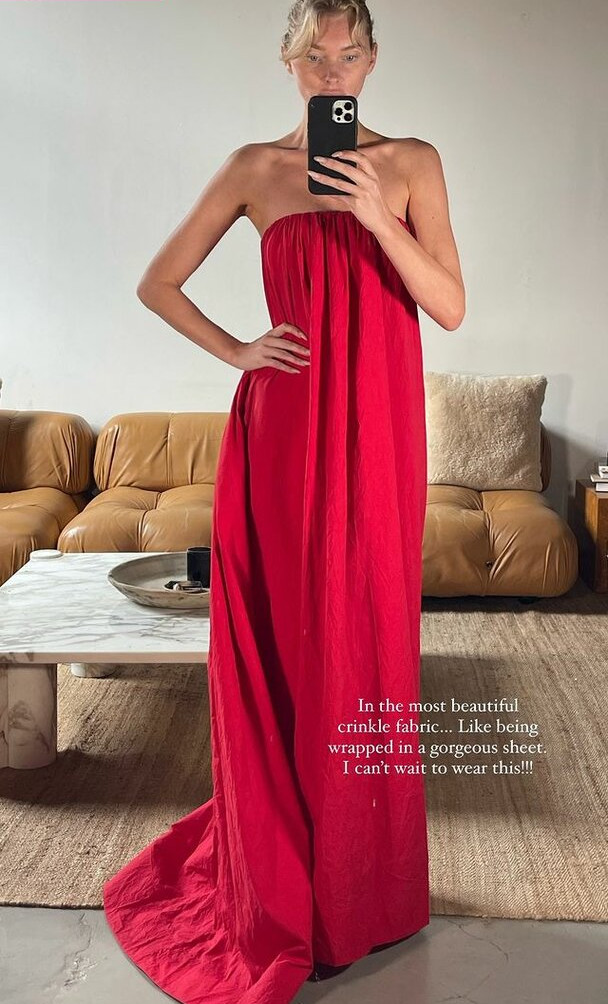 elsa-hosk gallery photo #1078