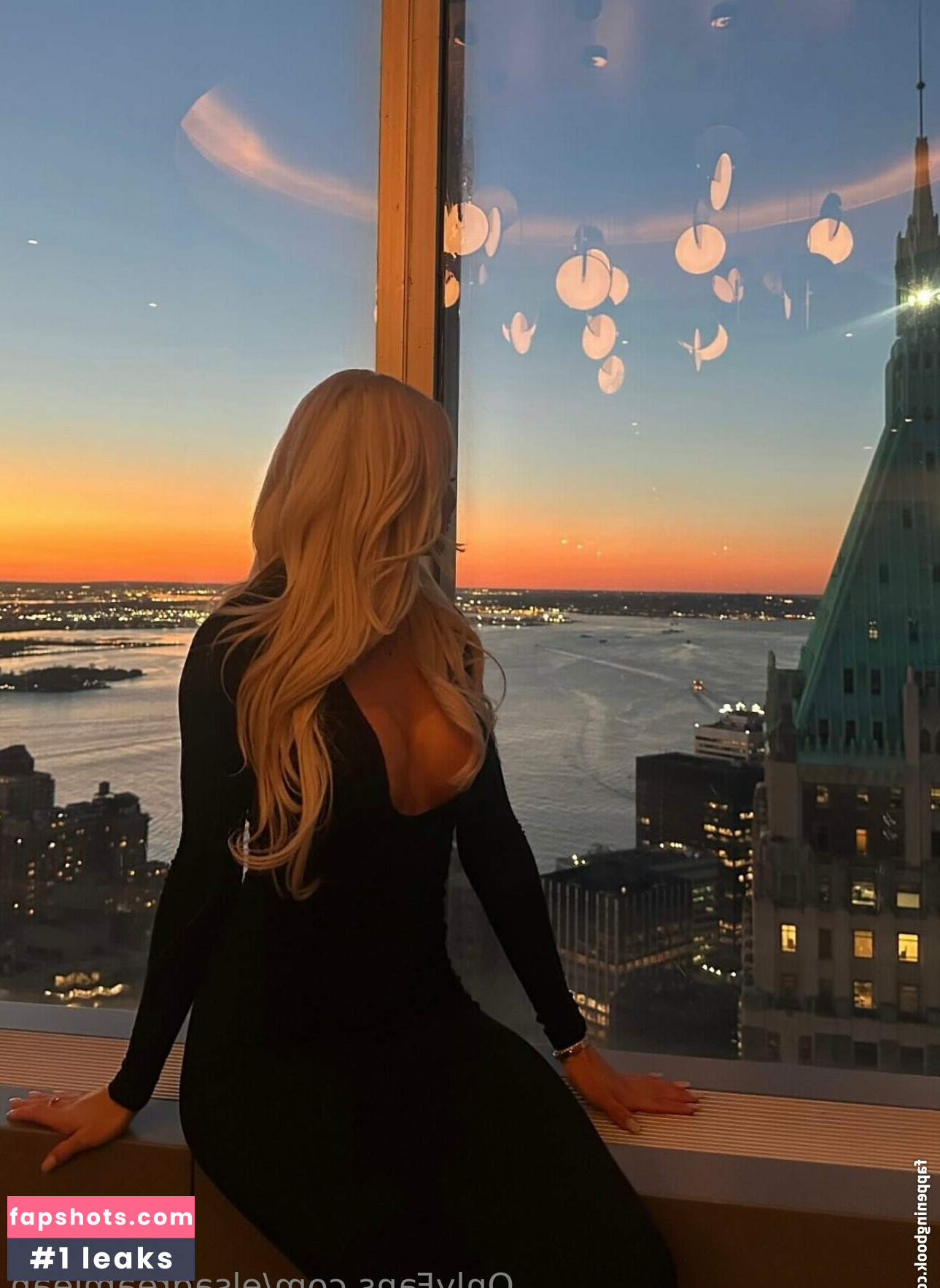 Elsa Jean Nahé úniky fotek pouze od fanoušků #47 - Fapshots