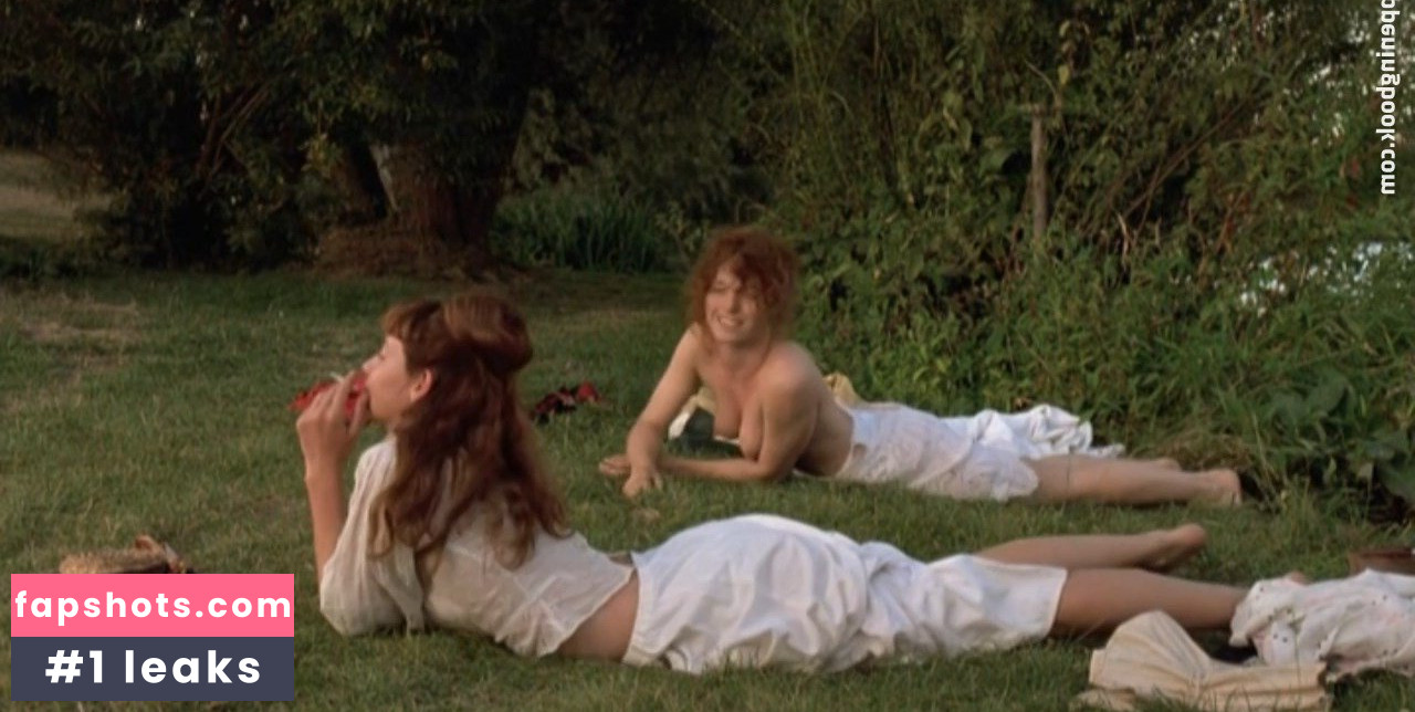 Elsa Zylberstein gallery photo #20