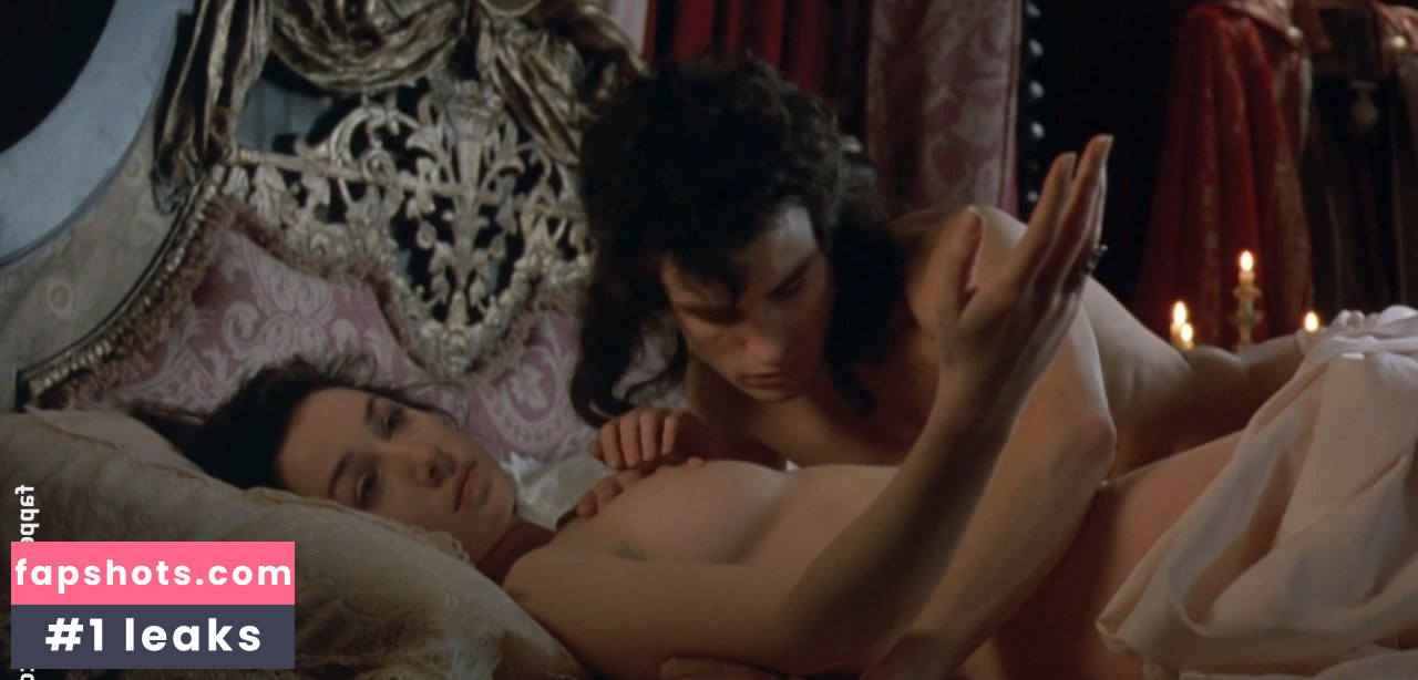 Elsa Zylberstein gallery photo #43