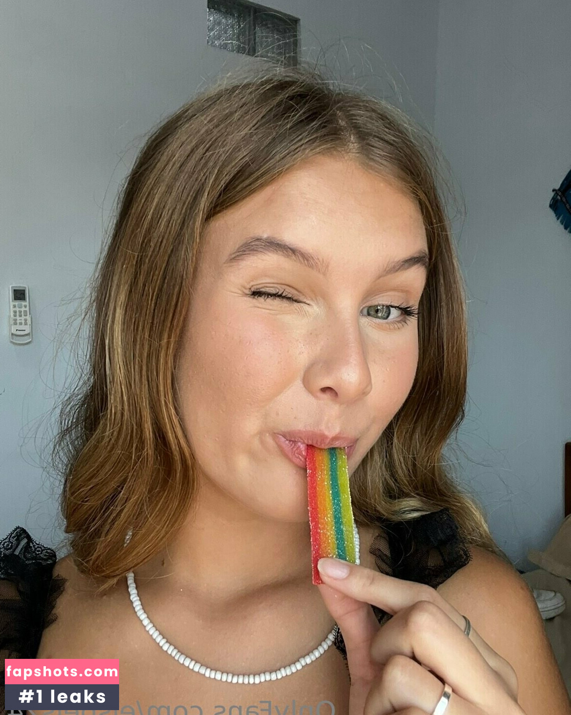 elsbels24 gallery photo #3