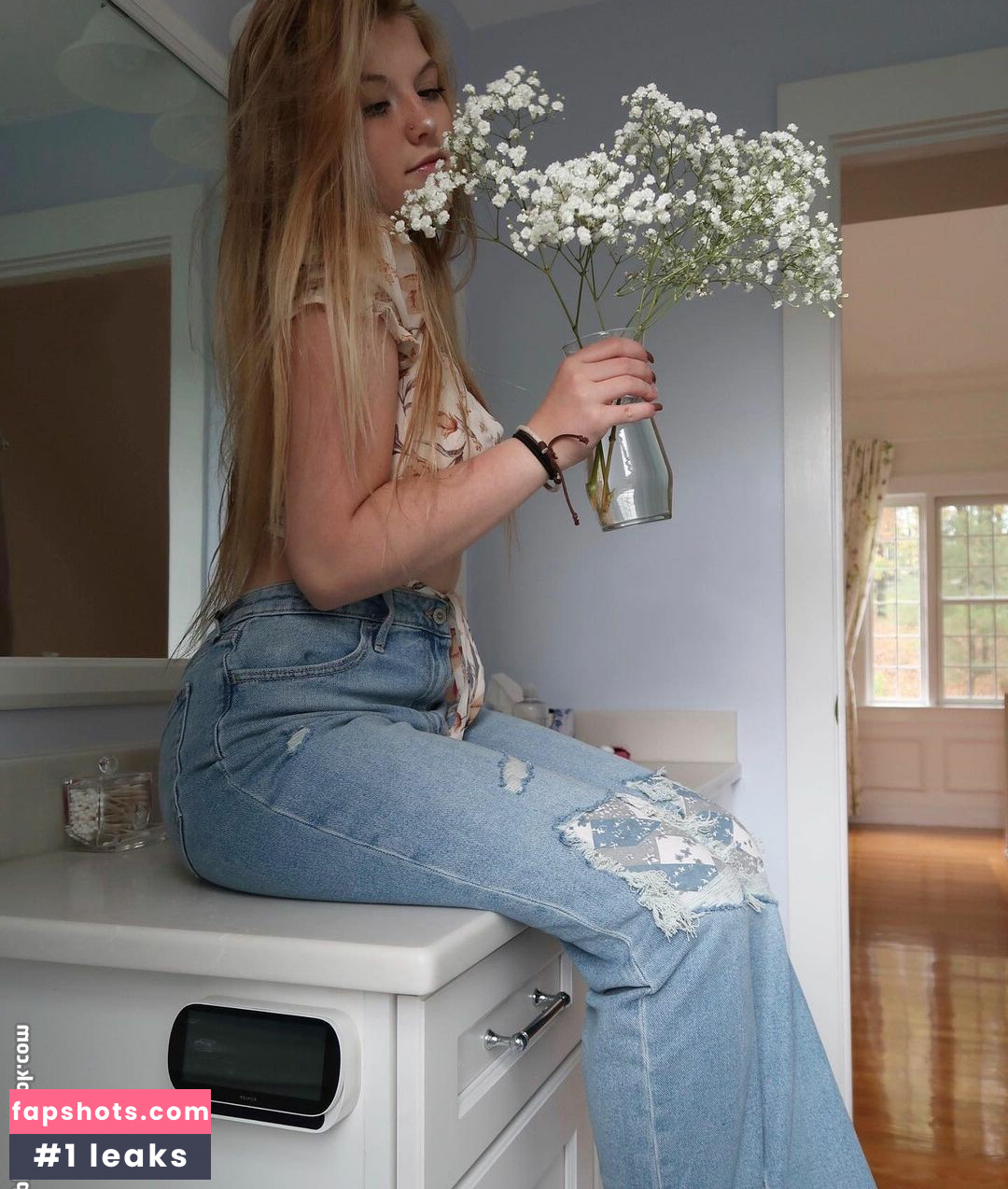 Elsuzannee gallery photo #112