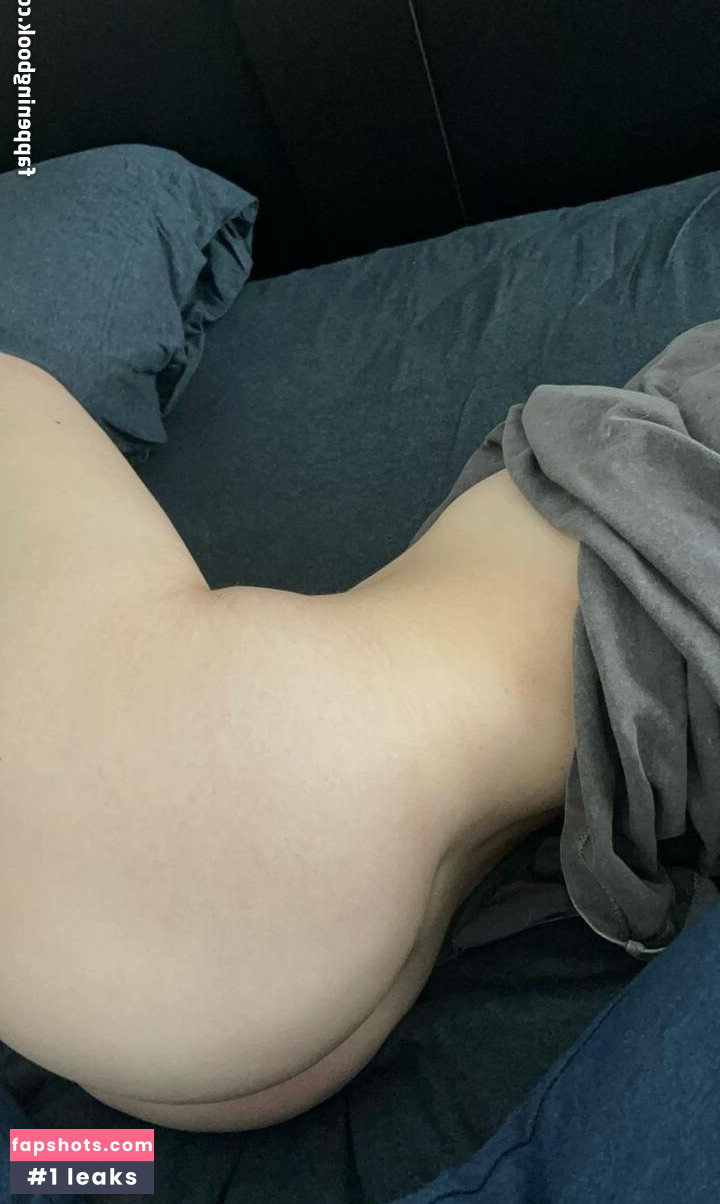 Elsuzannee gallery photo #13