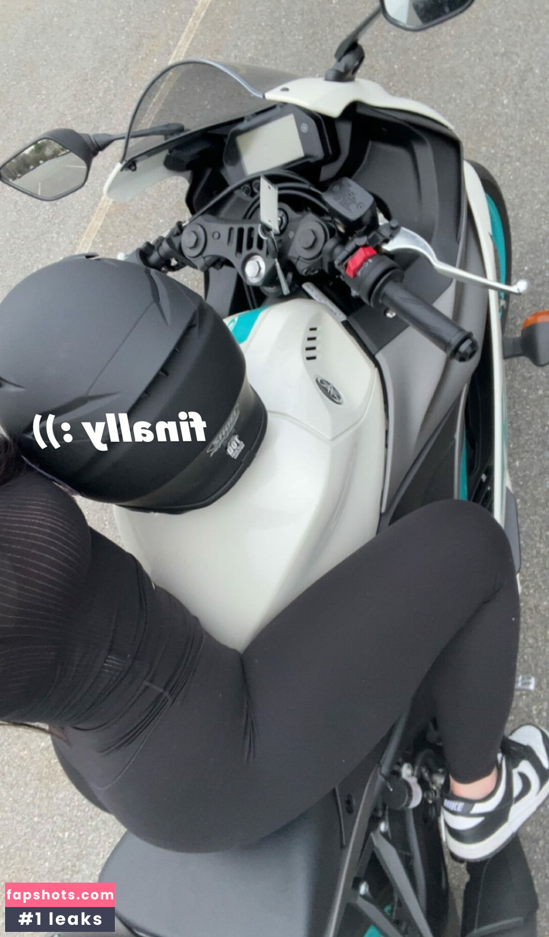 Elsuzannee gallery photo #4