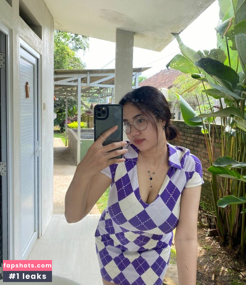 Elvara Caliva Nude Leaks OnlyFans Photos #13 - Fapshots