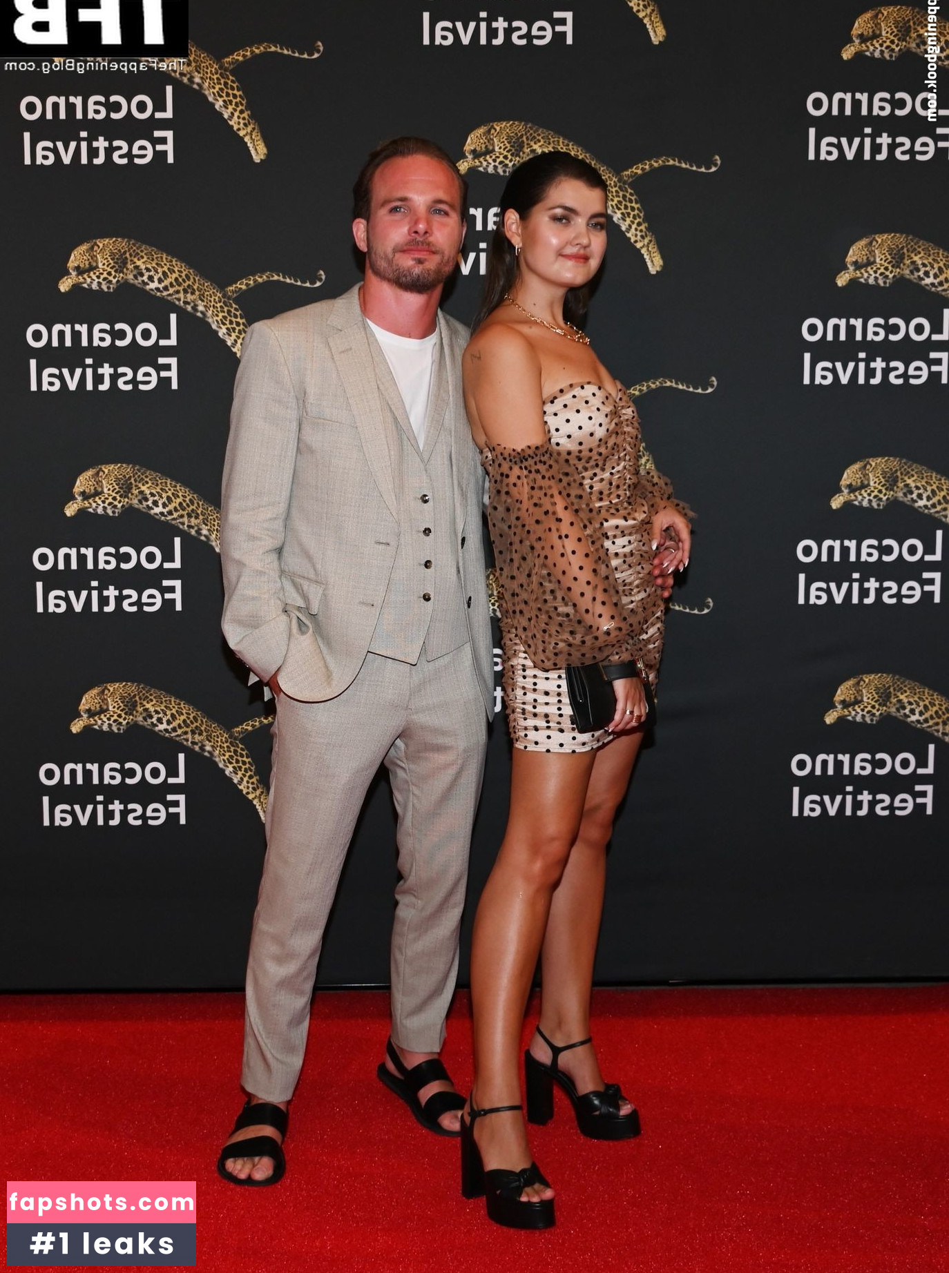 Elvira Legrand gallery photo #14