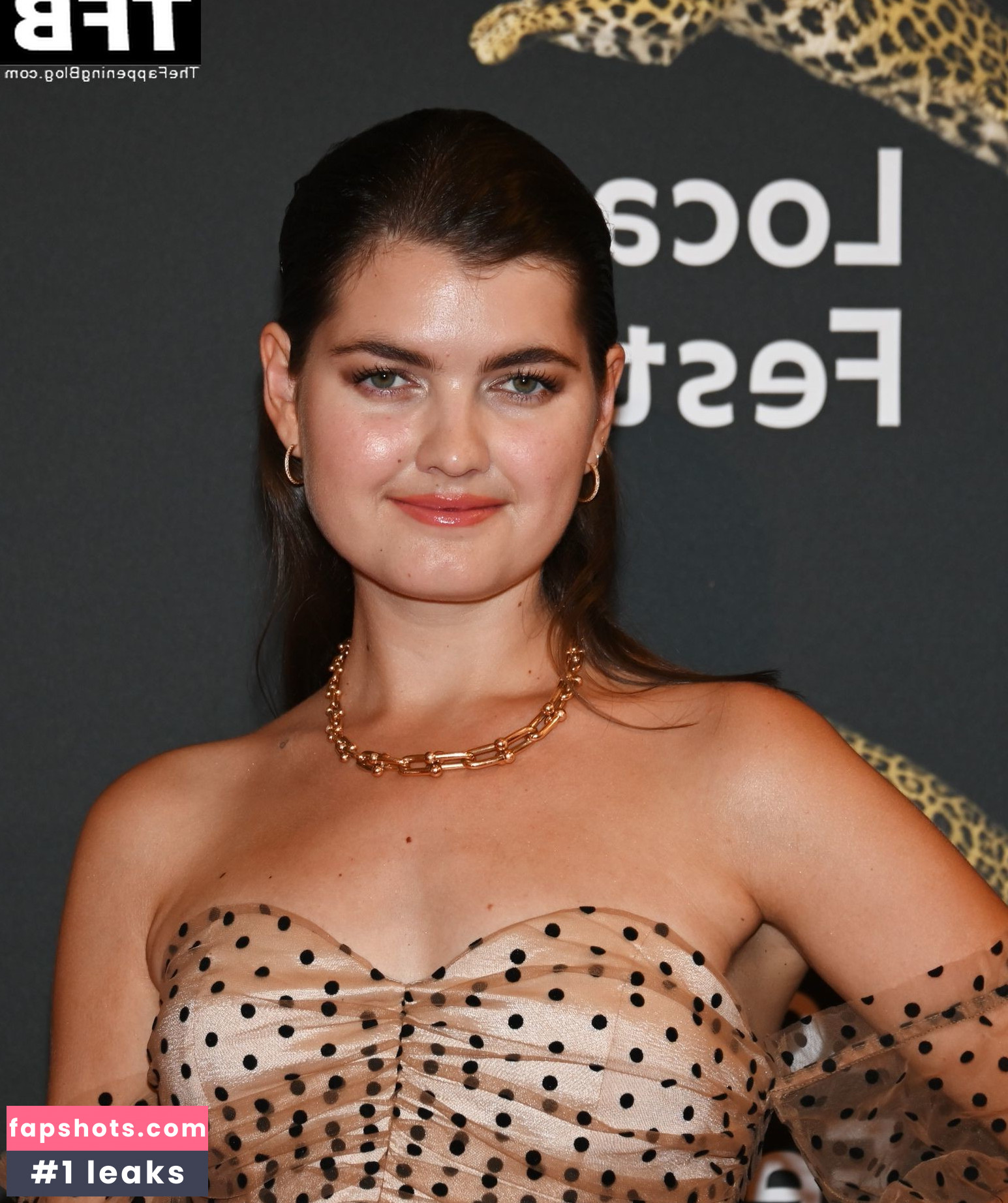 Elvira Legrand gallery photo #4