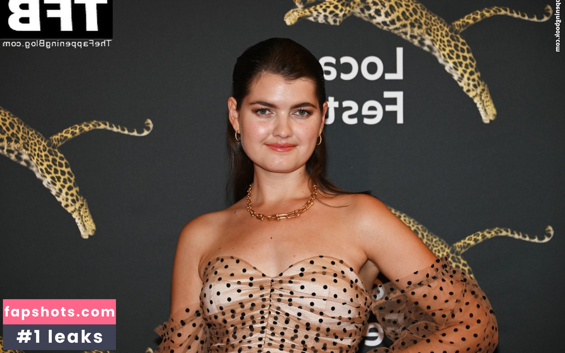 Elvira Legrand gallery photo #5