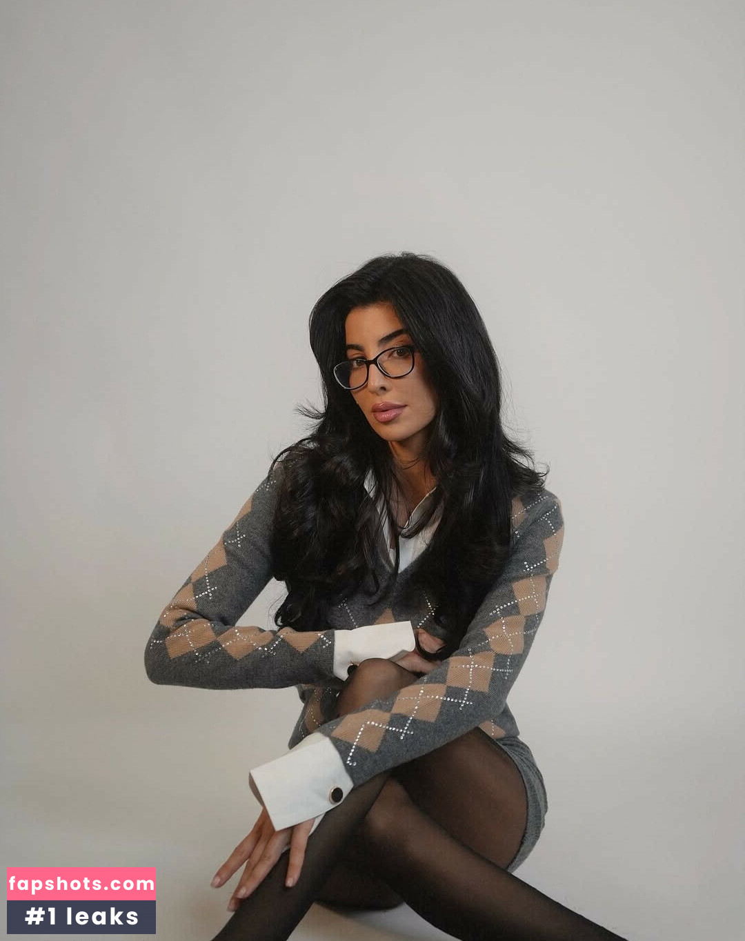 Elwa Saleh gallery photo #4