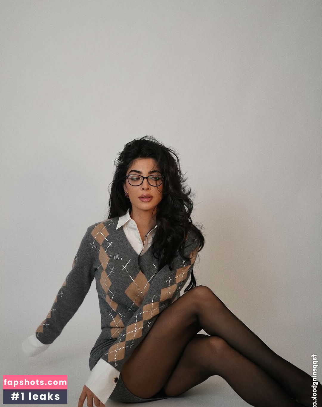 Elwa Saleh gallery photo #5