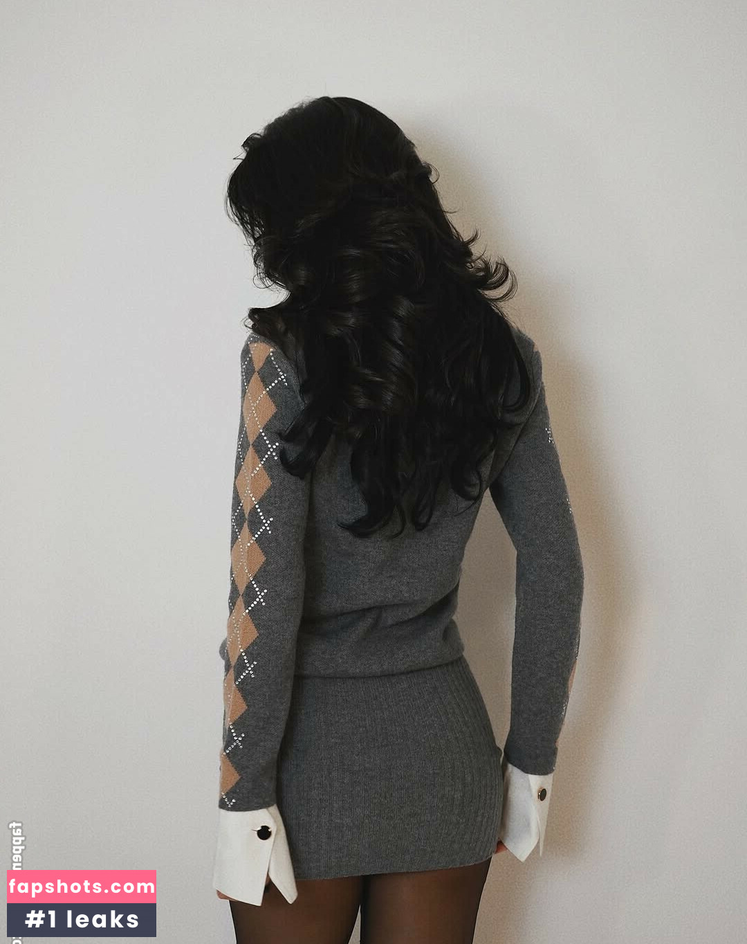 Elwa Saleh gallery photo #10