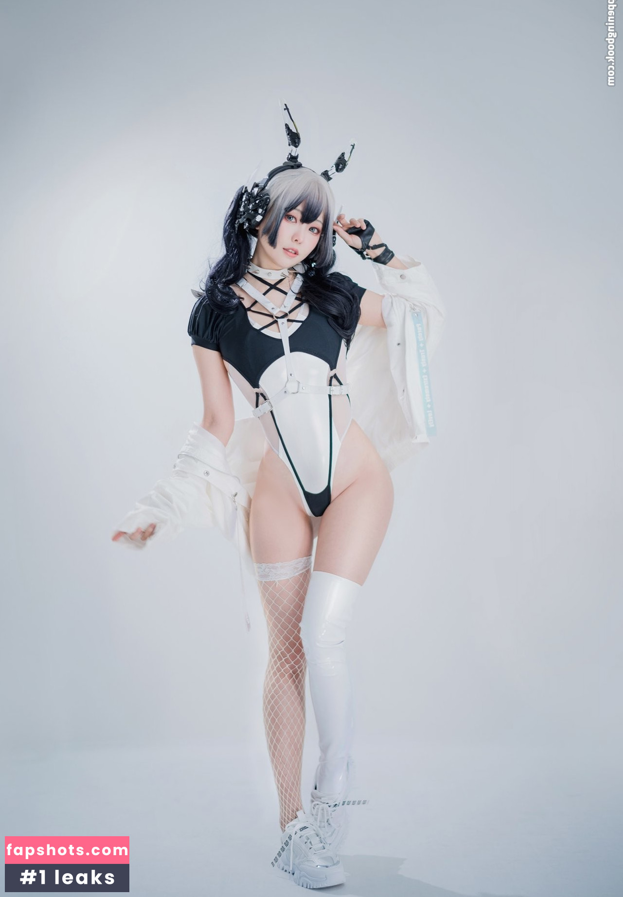 Ely Cosplay Nahé úniky fotek pouze od fanoušků #44 - Fapshots