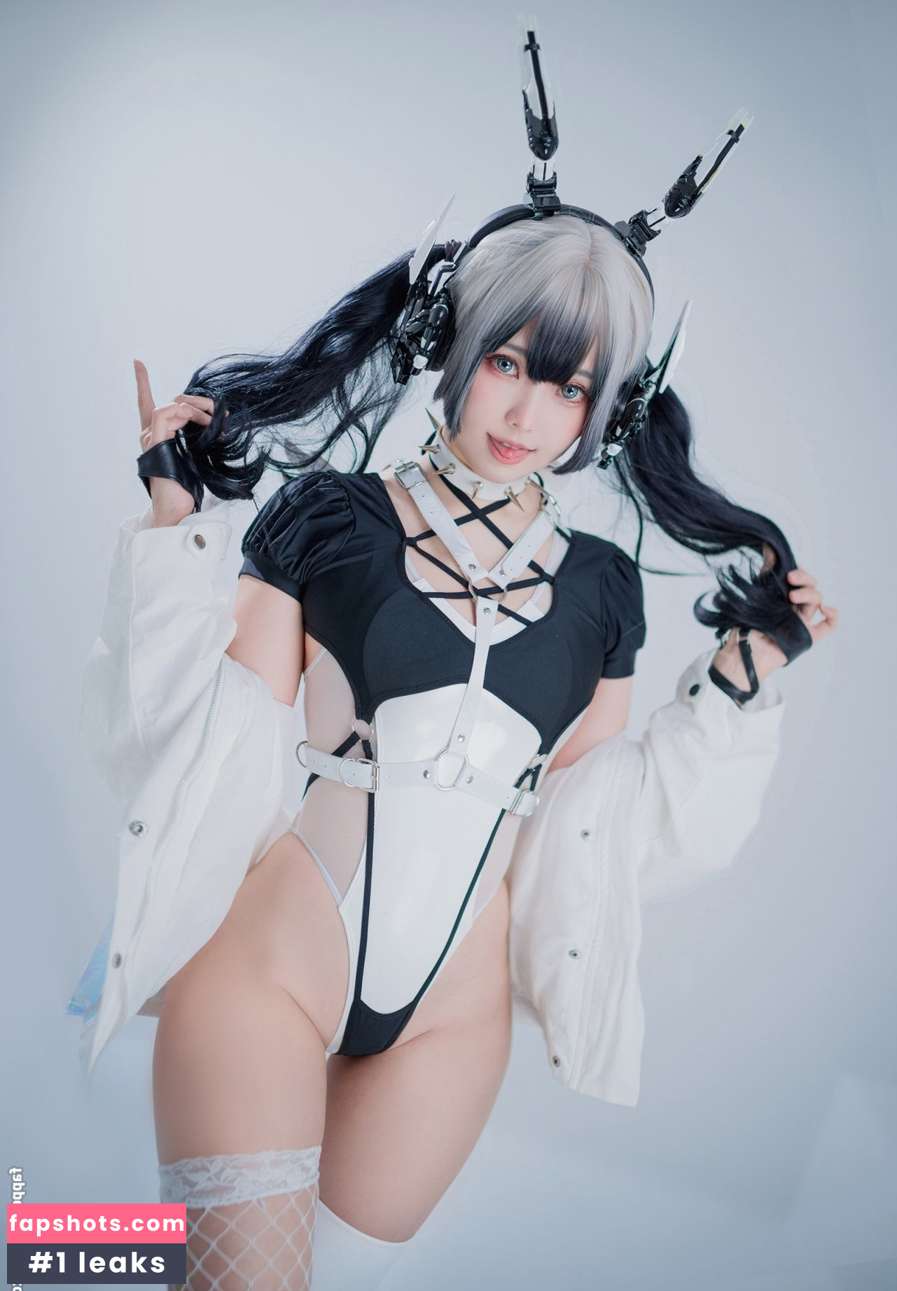 Ely Cosplay Nahé úniky fotek pouze od fanoušků #48 - Fapshots