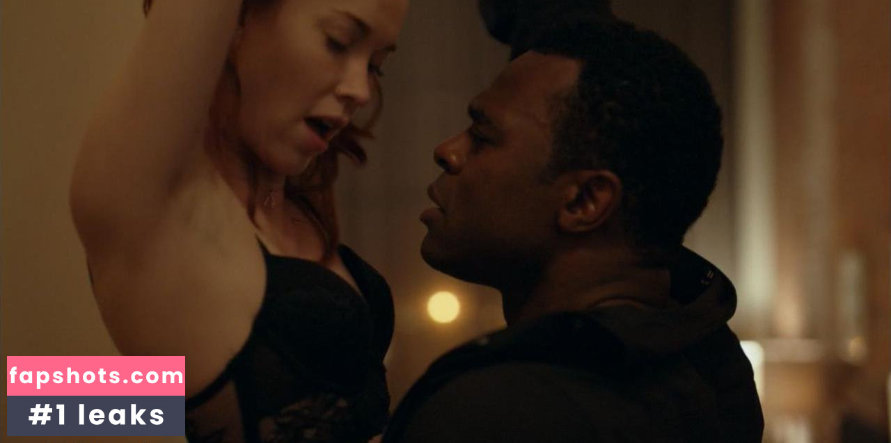 Elyse Levesque gallery photo #15