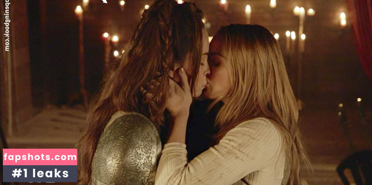 Elyse Levesque gallery photo #24