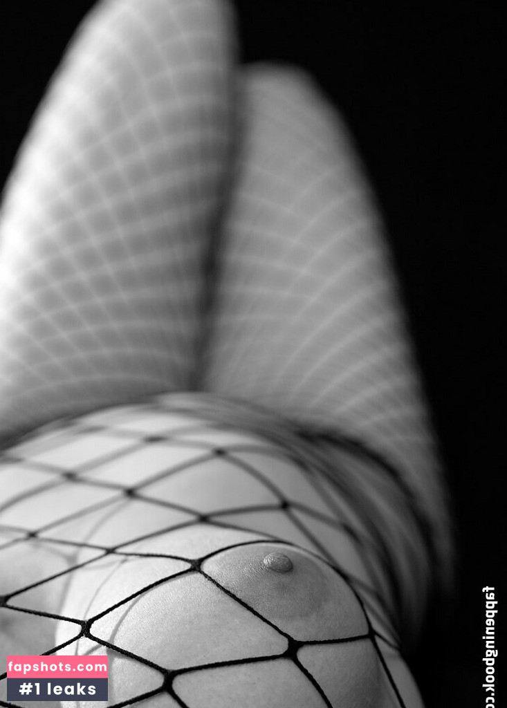 Elysia Griffin gallery photo #13