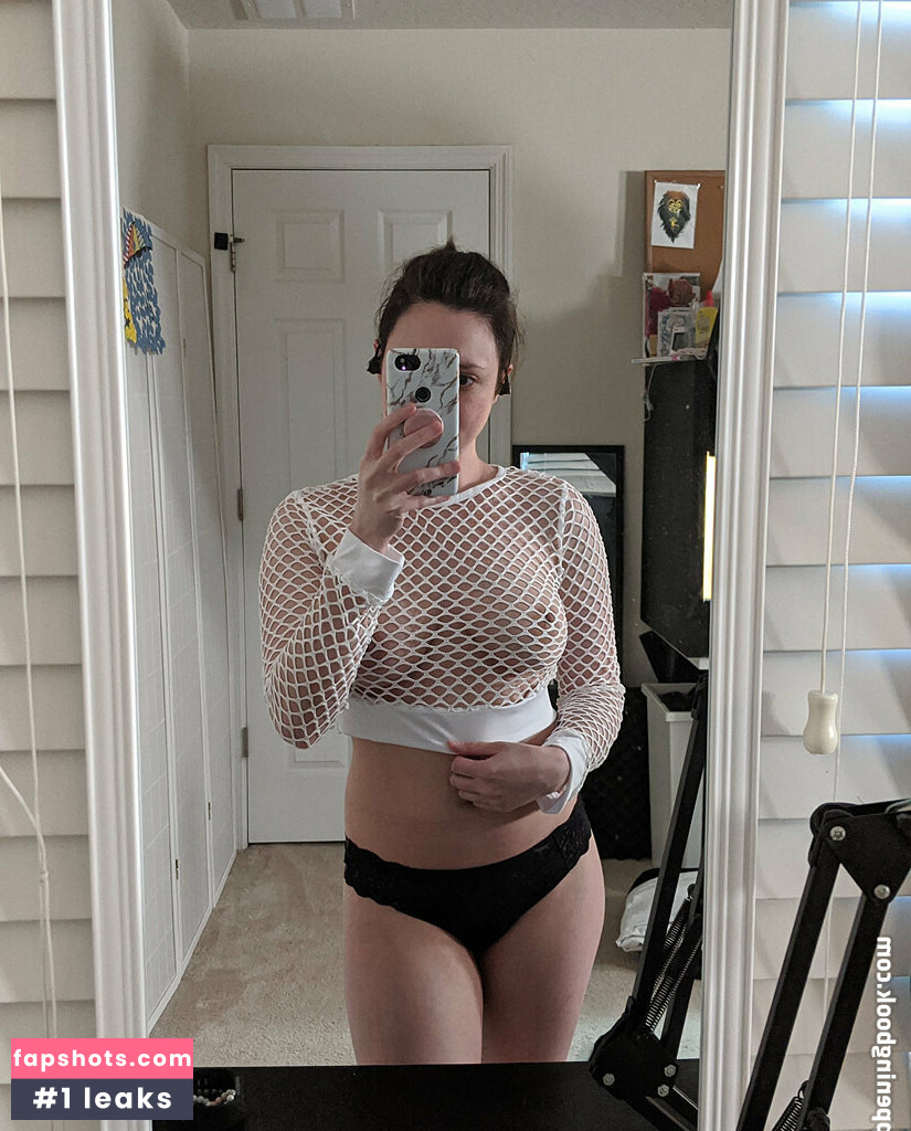 Elysia Griffin gallery photo #8