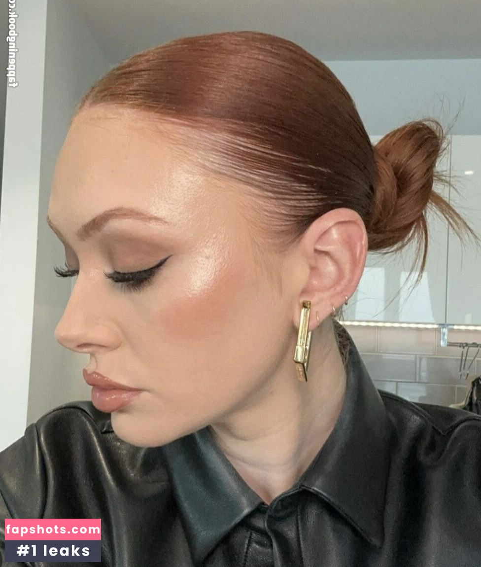 Elz The Witch Nahé úniky fotek pouze od fanoušků #106 - Fapshots