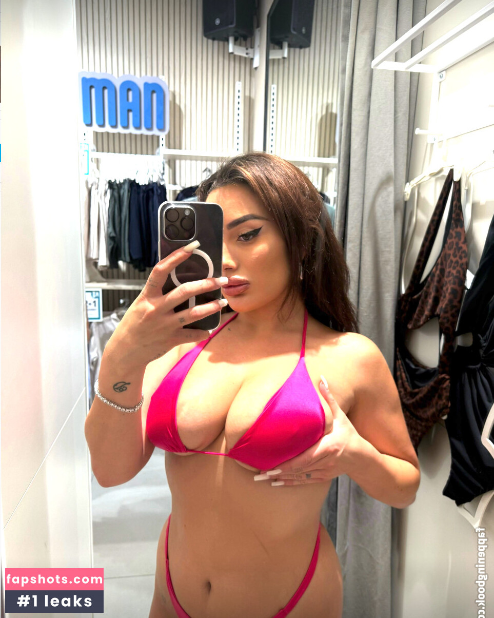 Ema Ferusova gallery photo #7