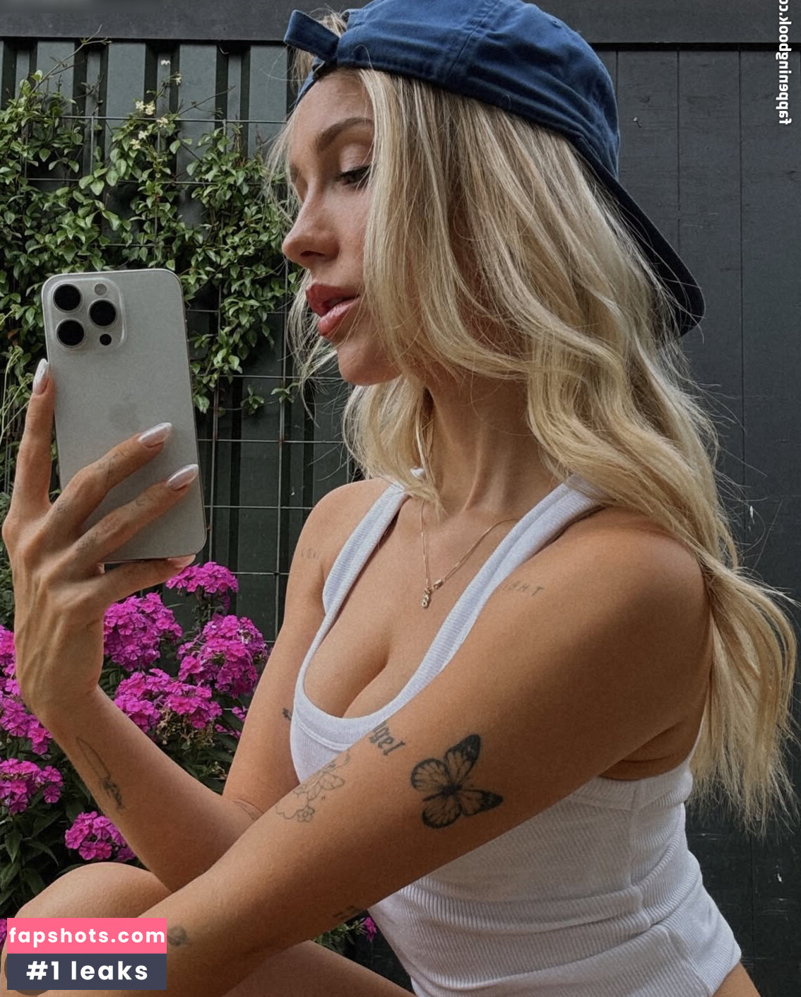 Ema Louise gallery photo #3