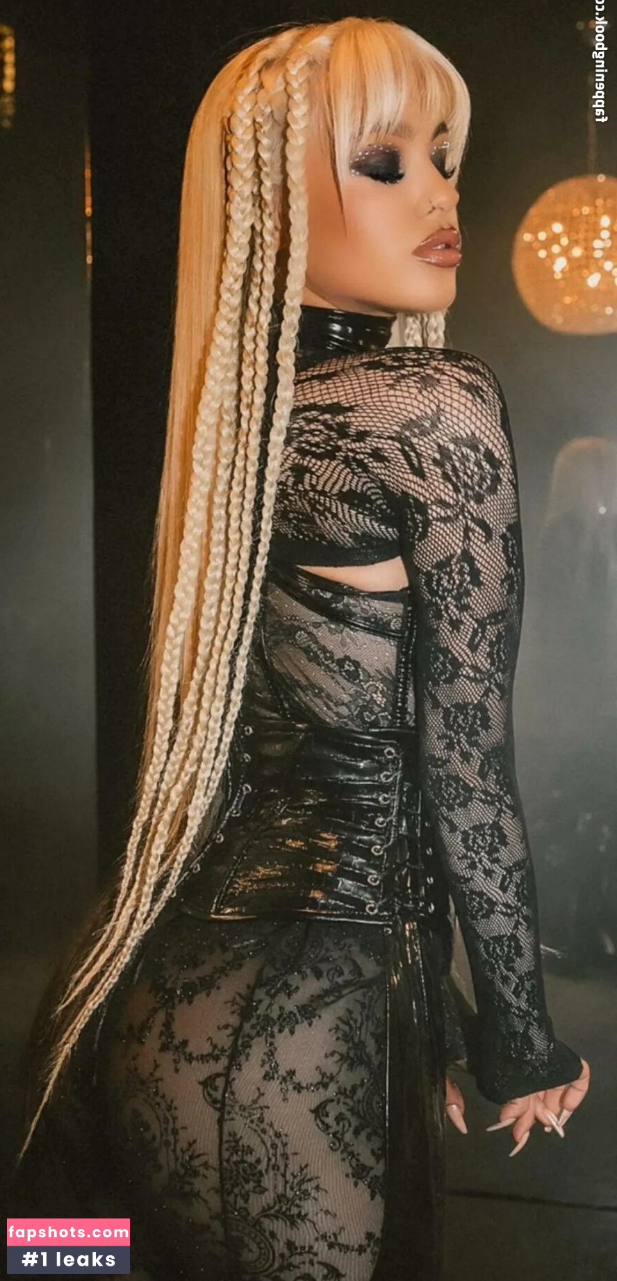 Ema Radujko gallery photo #11