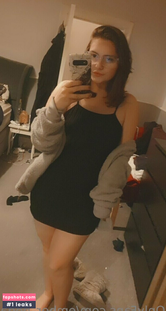 ember_bodacious gallery photo #25