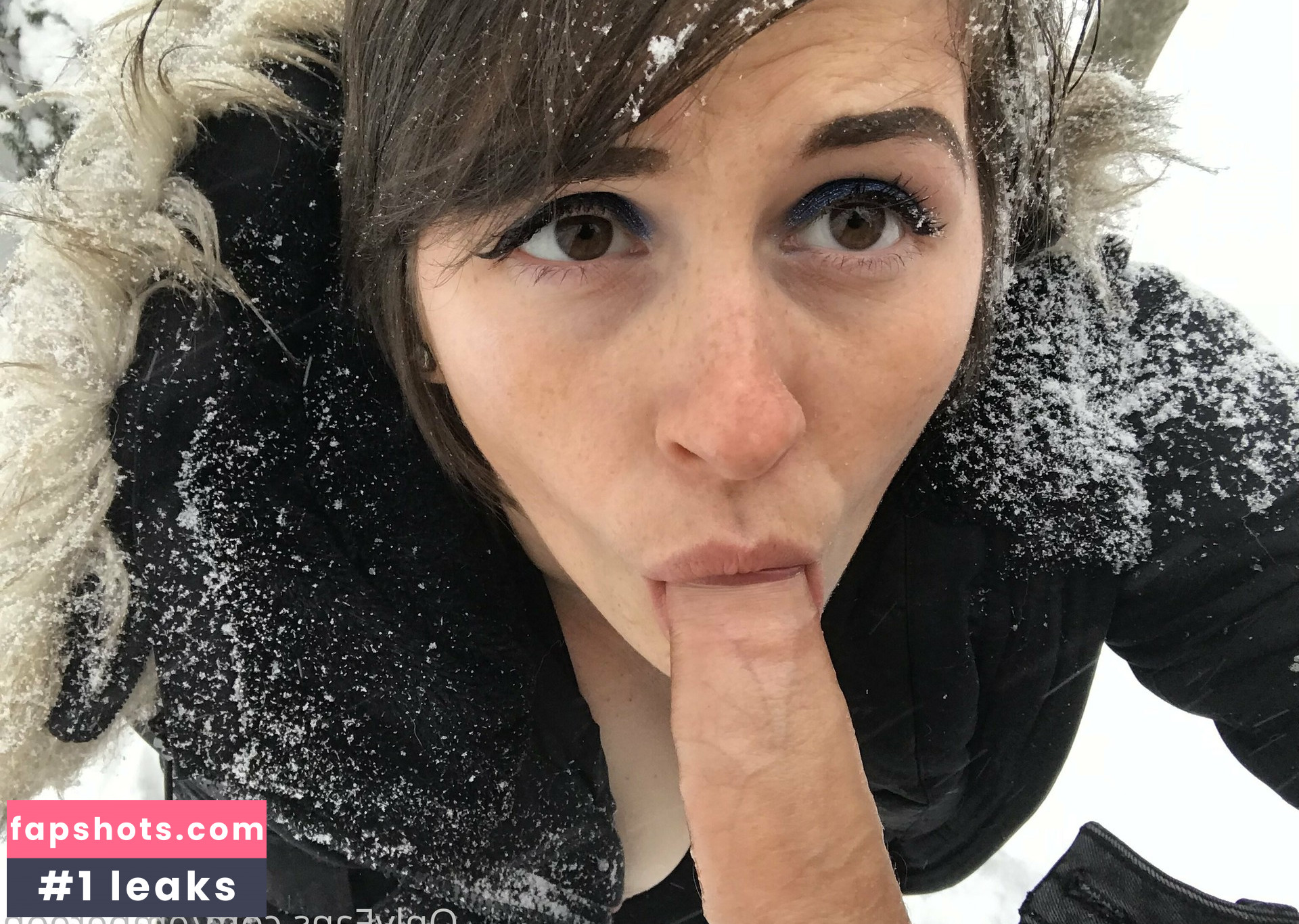 Embereon gallery photo #26