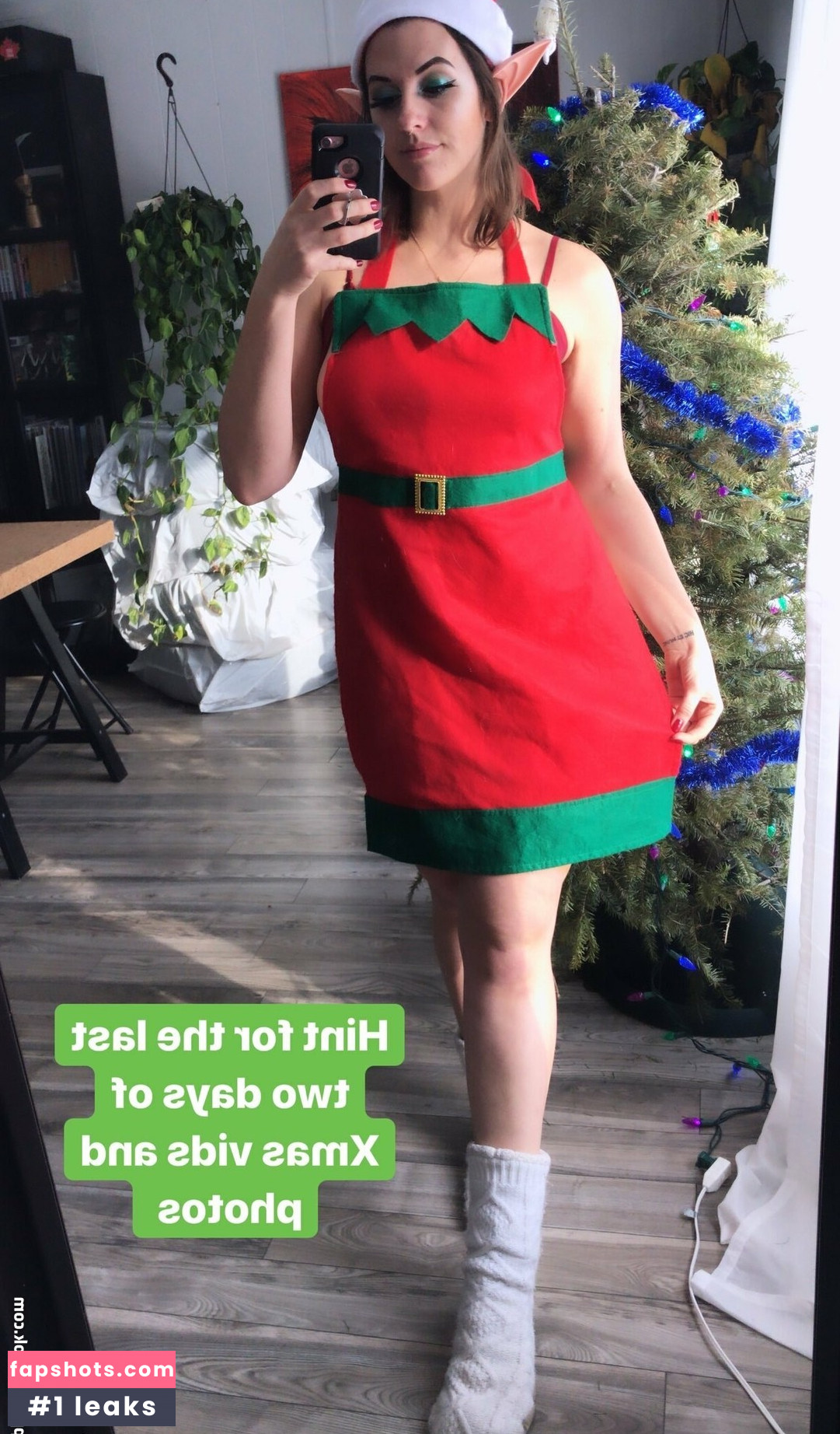 Embereon gallery photo #41